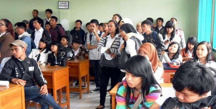 UN Paket C setara SMA Bandung